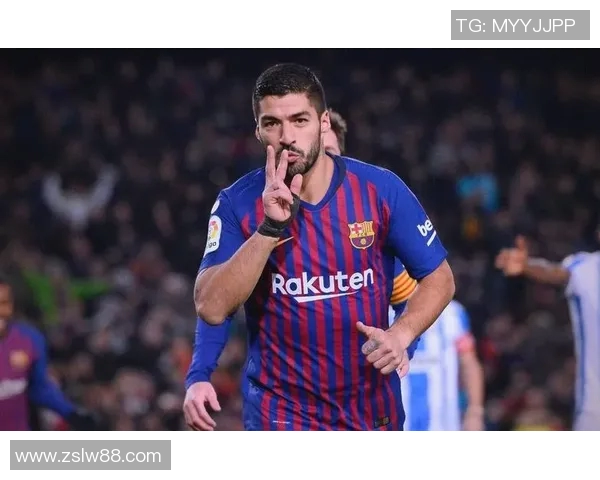 众足球明星精彩瞬间集锦展现球场魅力与风采 众足球明星精彩瞬间集锦展现球场魅力与风采